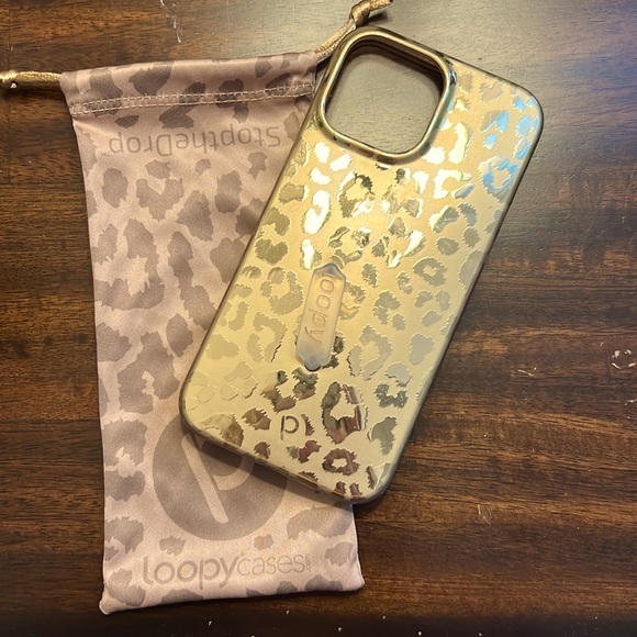 iPhone 13 Pro Max Loopy Case